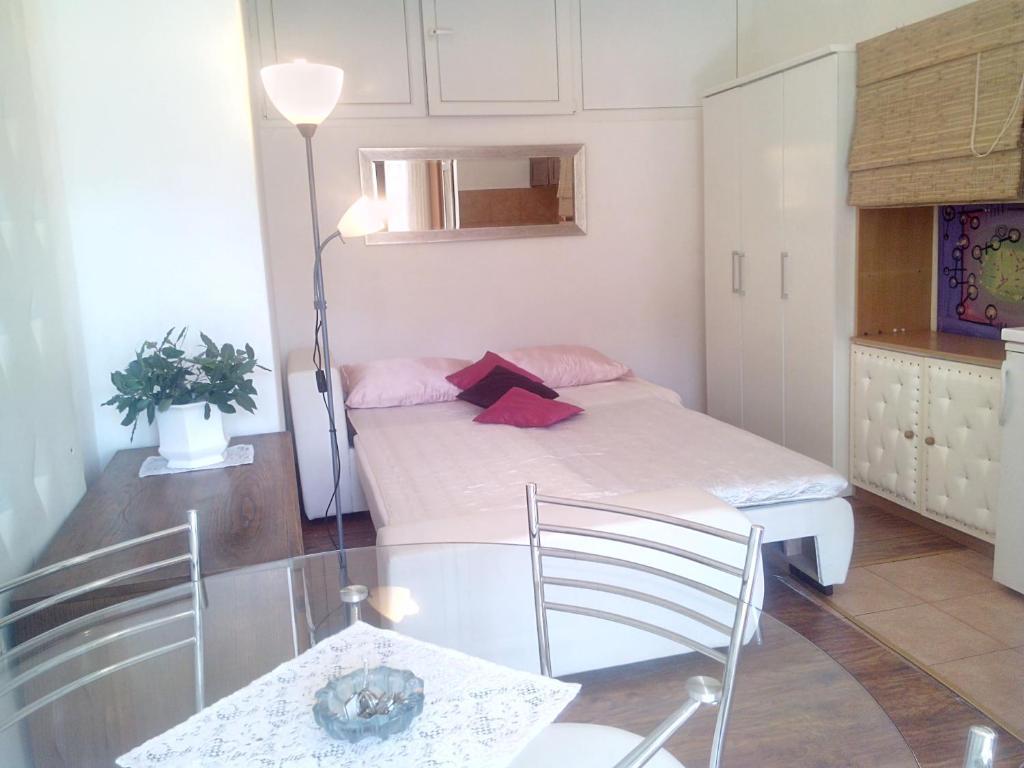 Collins Apartments Pula Cameră foto